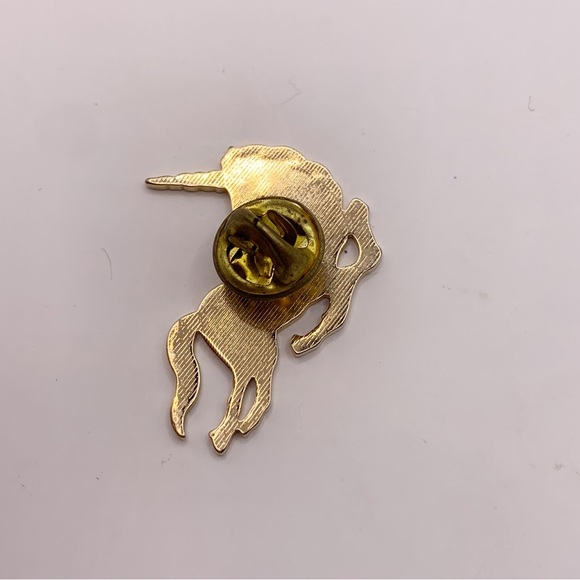 Avon vintage unicorn pin gold tone simplistic - Picture 7 of 7